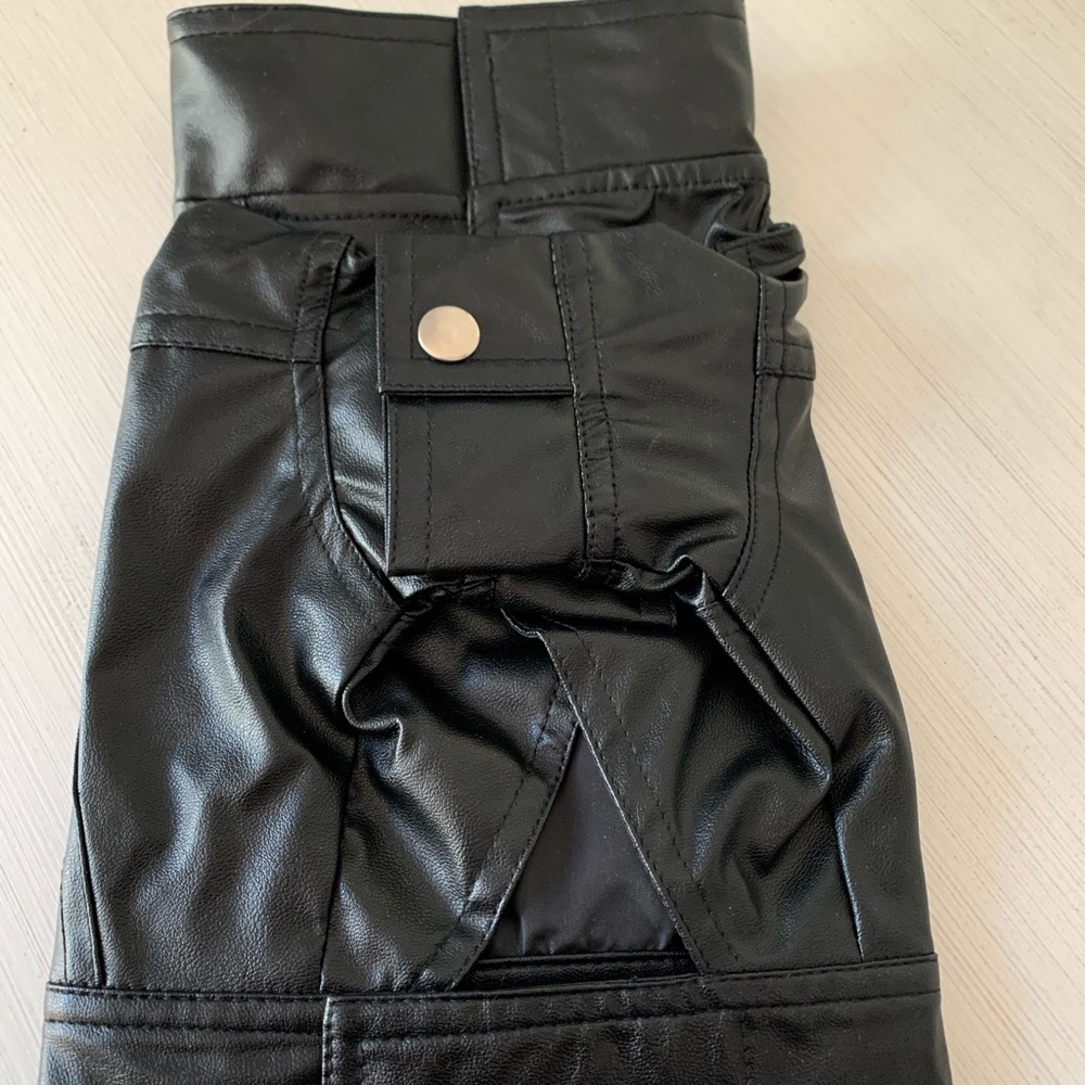 Biker jacket for your dog!